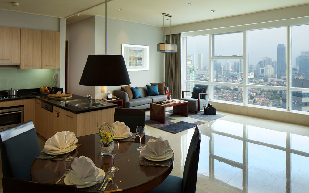 The Mayflower, Jakarta-Marriott Executive Apartments Exterior photo