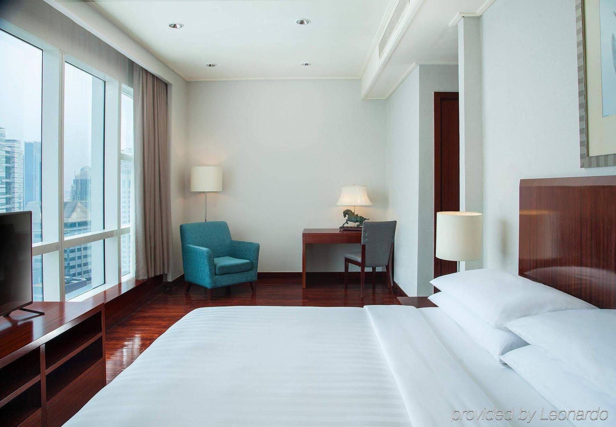 The Mayflower, Jakarta-Marriott Executive Apartments Exterior photo